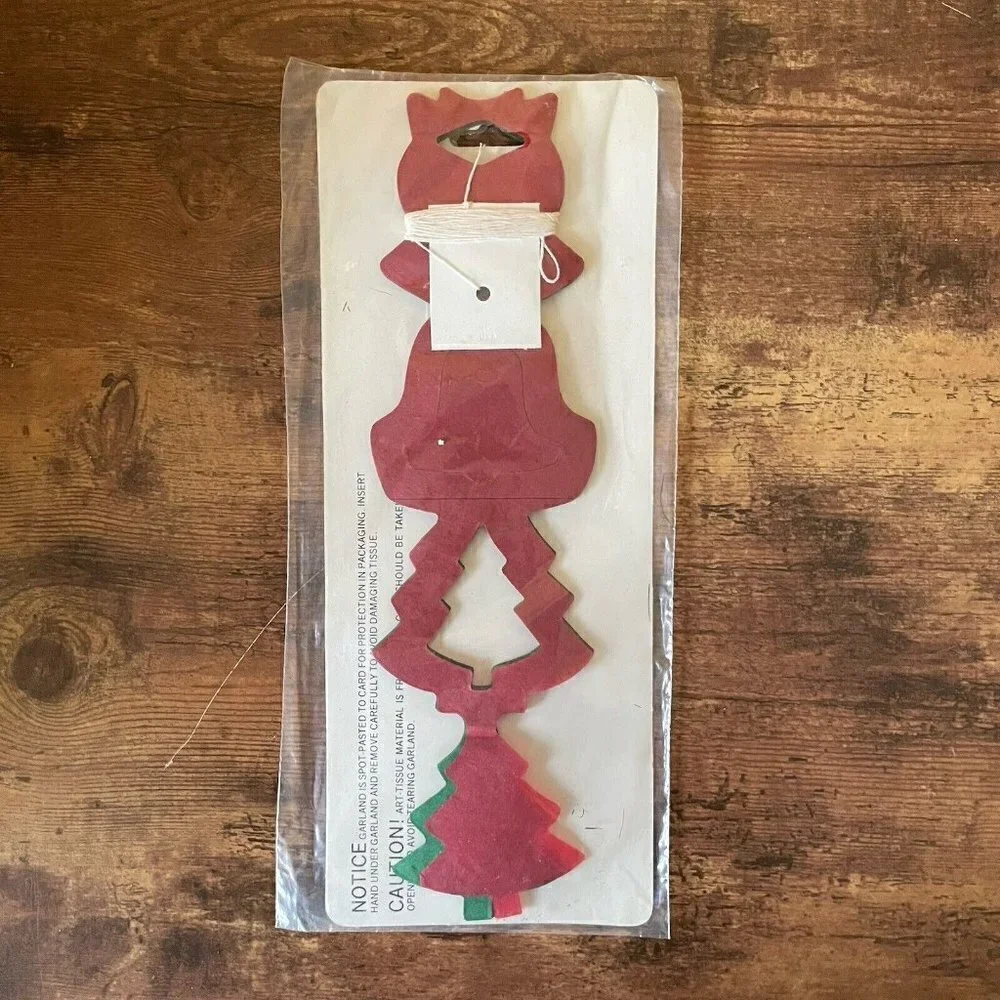 Vintage Beistle Christmas Garland Red Green Tissue Paper Decoration Trees Bells